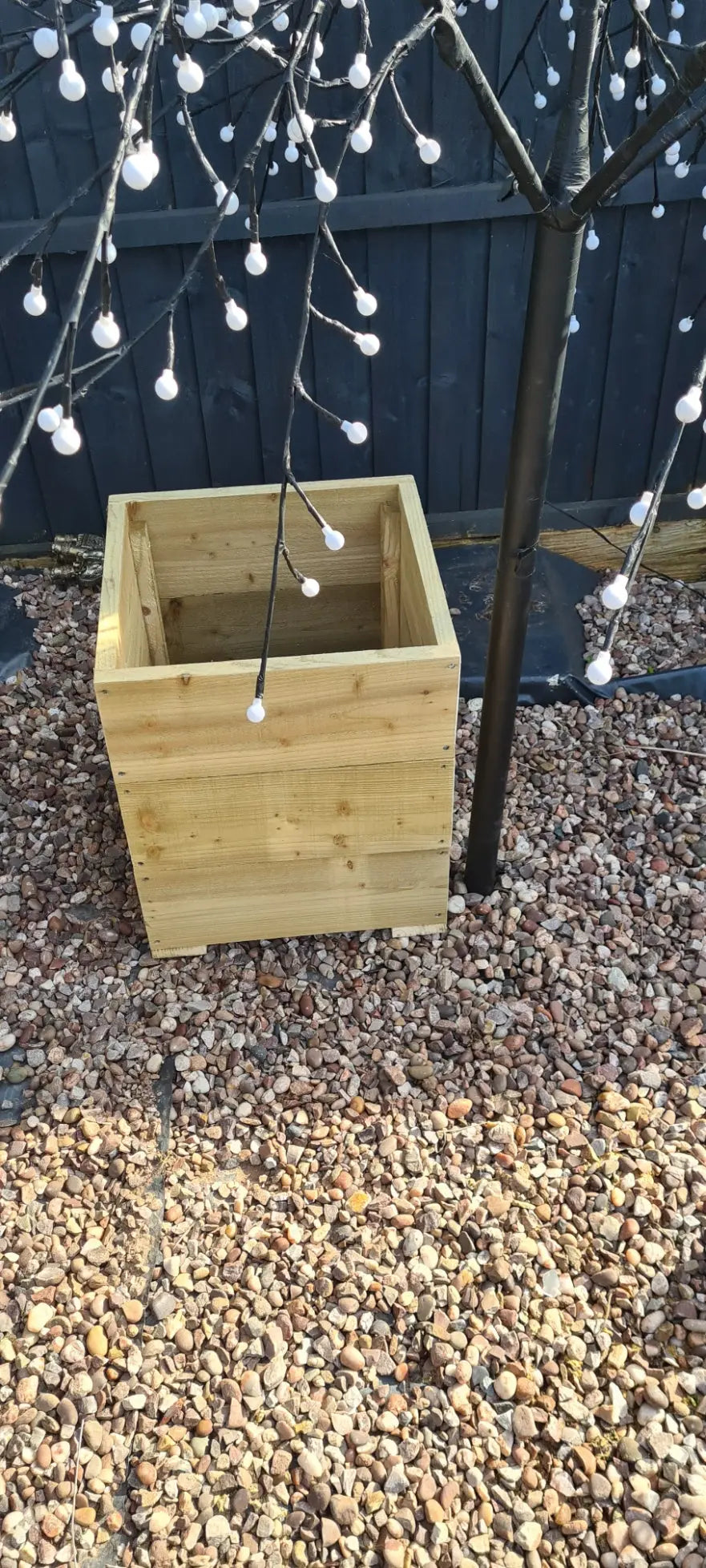 40cm Square wooden Planter in 3 heights planter
