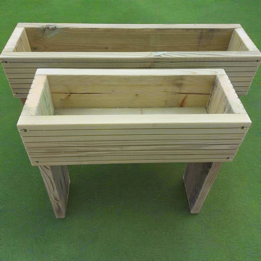 40cm high Raised wooden decking planter planter